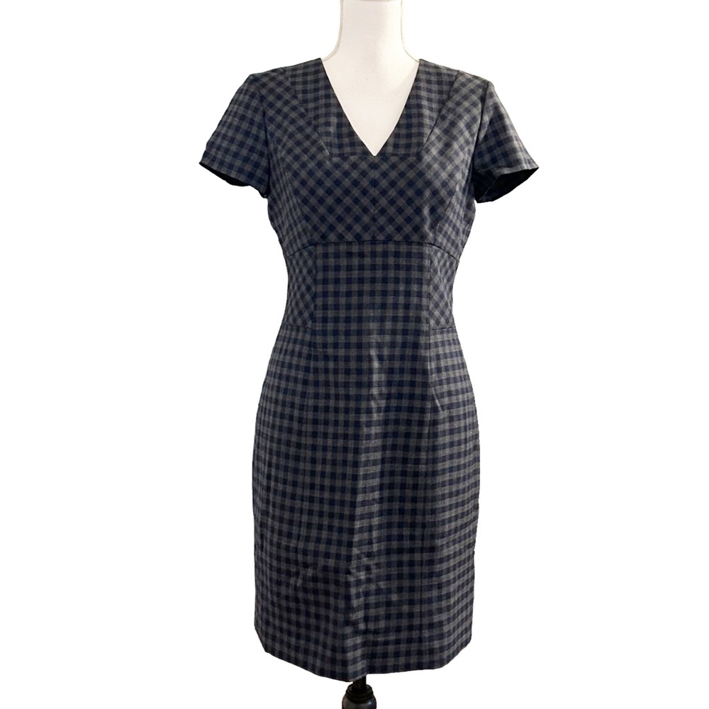 Brooks Brothers Red Fleece Wool Plaid Short Sleeve Dress Women’s 4 Blue & Gray